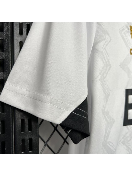 Conjunto de chaqueta y pantalón de entrenamiento del Real Madrid 24/25