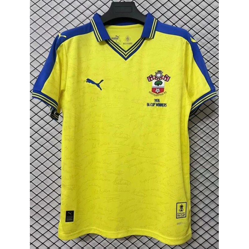 Camiseta Southampton 50th Anniversary 26/27