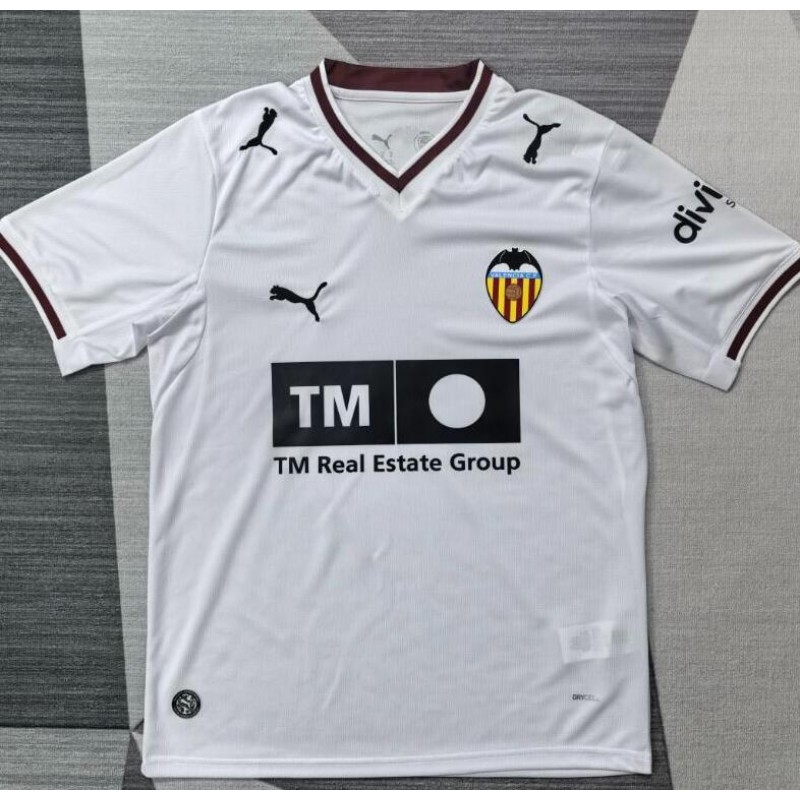 Camiseta Valencia 1ª Equipación 26/27 Camiseta Valencia 1ª Equipación 26/27