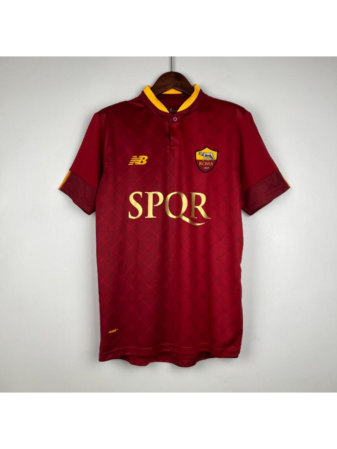 Nueva Camiseta Camiseta Roma 2021 New Balance New Balance Camiseta Roma  Tercera Equipacion Camiseta As Roma 3ª, image size:1080x1440